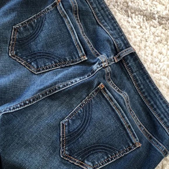 Hollister Low Rise Crop Super Skinny - Picture 5 of 6